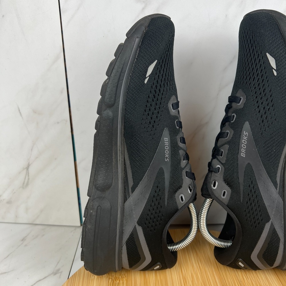 Brooks Ghost 15 Womens Size 10 B Triple Black Running Walk Gym Shoes 1203801B020 - Picture 5 of 12